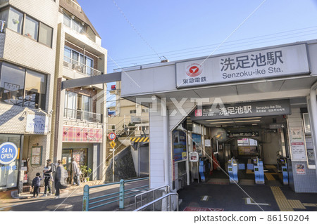 Tokyu Ikegami Line, Senzokuike Station, Nakahara Kaido, Ota-ku, Tokyo 86150204