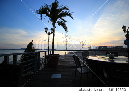 Easy access from Singapore: Superb beach and exquisite gourmet food on Batam Island, Indonesia Easy access from Singapore: Superb beach and exquisite gourmet food on Batam Island, Indonesia 86150250
