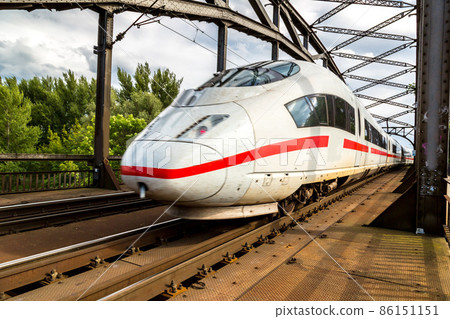 Electric InterCity Express in Frankfurt Electric InterCity Express in Frankfurt 86151151