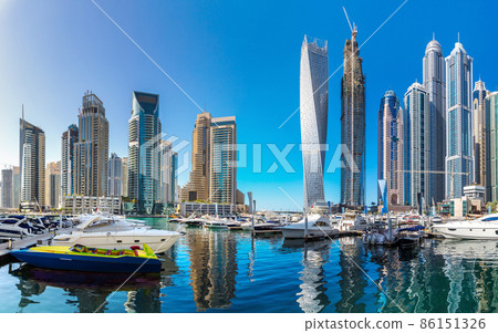 Panorama of Dubai marina 86151326