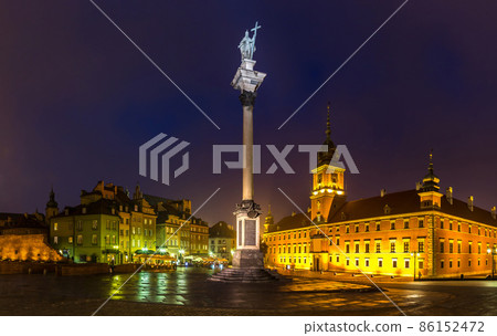 Royal Castle  in Warsaw 86152472