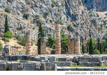 The Temple of Apollo in Delphi The Temple of Apollo in Delphi 86152510