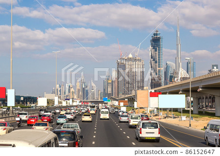 Modern highway in Dubai 86152647
