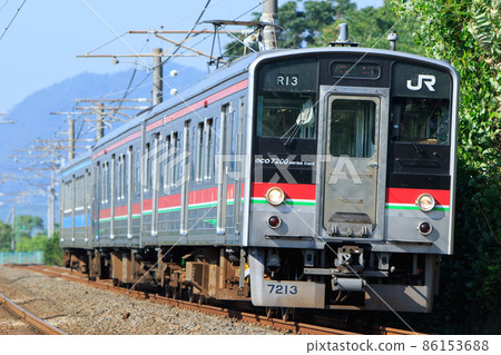 JR Shikoku 7200 series train JR Shikoku 7200 series train 86153688