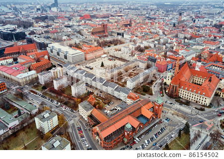 Cityscape of Wroclaw panorama in Poland, aerial view 86154502