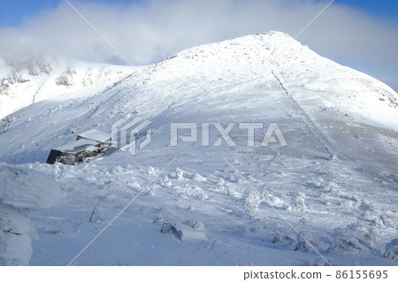 Mt. Neishi and Mt. Neishi in winter Mt. Neishi and Mt. Neishi in winter 86155695
