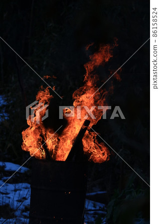 flame flame 86158524