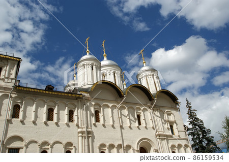 Patriarch Palace and the Twelve Apostles Church, Moscow Kremlin, Russia 86159534