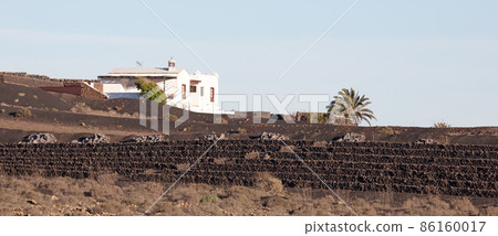 House on Canary Island Lanzarote 86160017