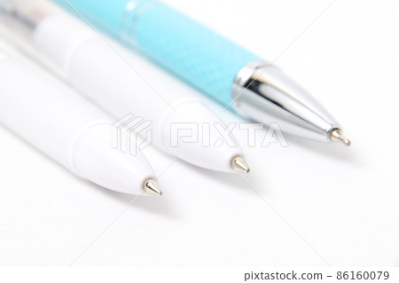 Ballpoint pen, writing utensils, stationery, stationery, school, work, business, memos, pens 86160079