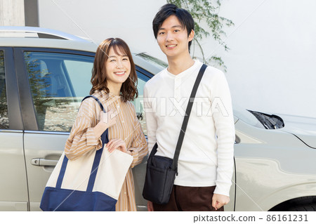 去購物的夫婦 去購物的夫婦 86161231