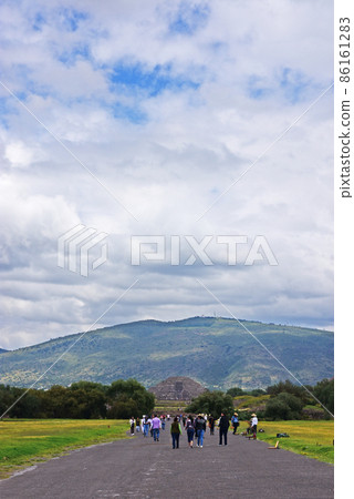 Teotihuacan, Mexico's largest city ruins in Latin America 86161283