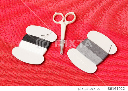 Thread, sewing, sewing tools, scissors, scissors, cutting, string, string, home economics Thread, sewing, sewing tools, scissors, scissors, cutting, string, string, home economics 86161922