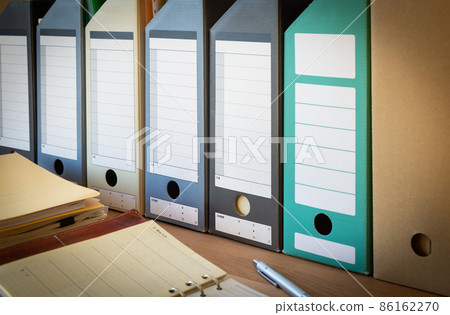 Organize your desk with a file box Organize documents with an A4 size paper box 86162270