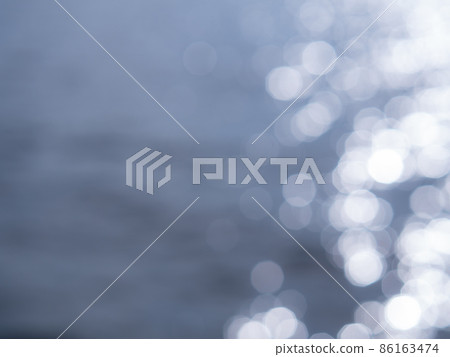 焦外水面的光輝 86163474