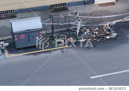 street garbage container fire recycle bin burnt plastic street garbage container fire recycle bin burnt plastic 86163633