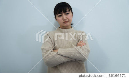 A young woman who is frustrated A young woman who is frustrated 86166571