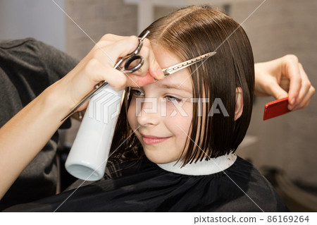 Child Model Bob Short Haircut 86169264
