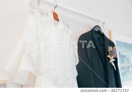 Wedding dressing Wedding dressing 86171787
