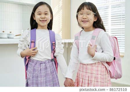 學校、兒童、小學生、兄弟姐妹、家庭、廚房、首頁、韓語 學校、兒童、小學生、兄弟姐妹、家庭、廚房、首頁、韓語 86172510