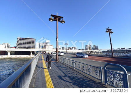 In 2021, the scenery of the Sumida River in Tokyo In 2021, the scenery of the Sumida River in Tokyo 86173204