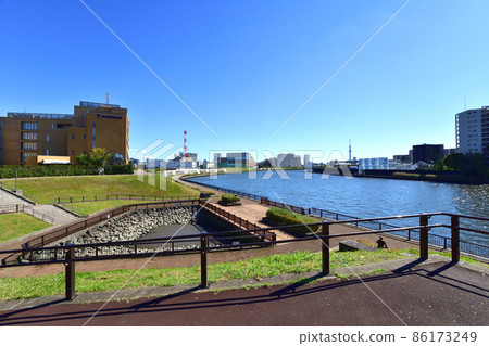 In 2021, the scenery of the Sumida River in Tokyo In 2021, the scenery of the Sumida River in Tokyo 86173249