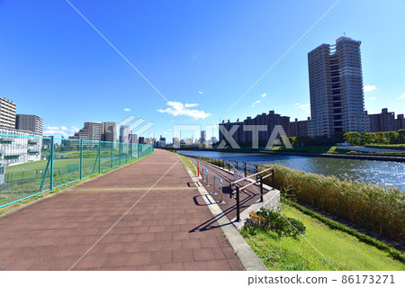 2021年東京隅田川風光 86173271