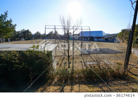 岡山縣加賀區吉備中央町吉備中央小學2 岡山縣加賀區吉備中央町吉備中央小學2 86174614