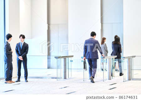 Entrance gate image shooting cooperation "LINK FOREST" 86174631