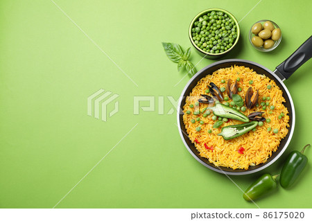 Concept of delicious food with Spanish Paella Concept of delicious food with Spanish Paella 86175020