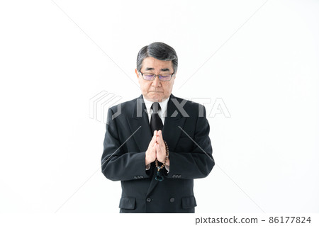 Senior male mourning funeral faith Senior male mourning funeral faith 86177824