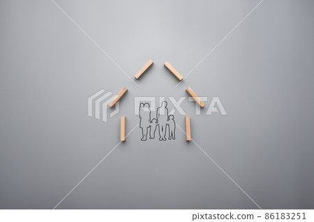 Family home concept with outline of a young family with children 86183251