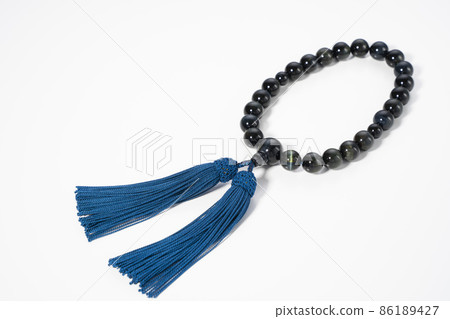 Japamala for men, equinoctial week, grave visit, Buddhist altar 86189427