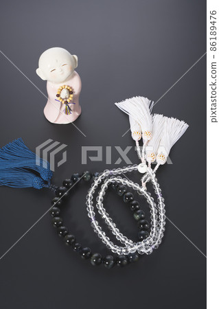 Japamala和骨頭持有人，法事，禮拜，佛教法事 86189476