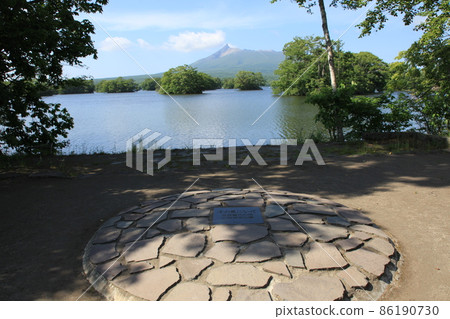 Becoming a Thousand Winds & Komagatake_Hakodate Onuma 86190730