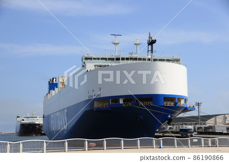 RORO Ship_Tomakomai West Port 86190866