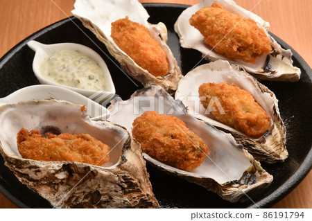 Deep fried oysters  86191794