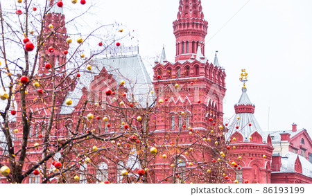 Spasskaya Tower on Red square 86193199
