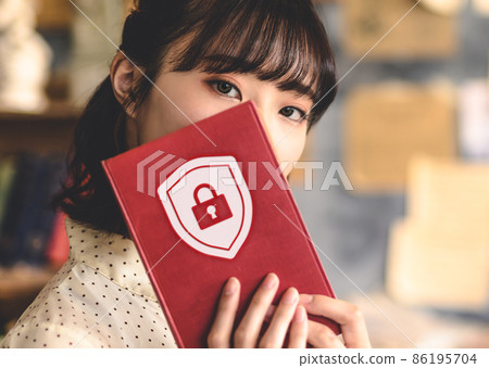 Female portrait 86195704