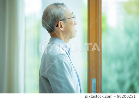 思考的老人 86200251