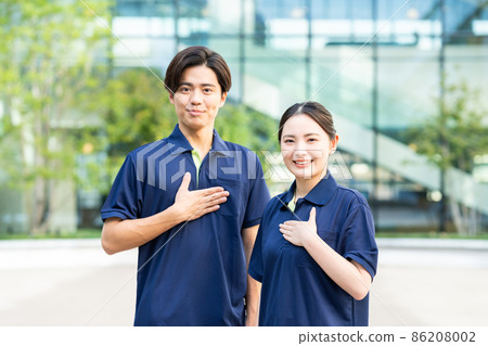 Young care staff shooting cooperation "LINK FOREST" 86208002