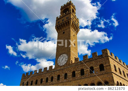 閃耀在藍天的佛羅倫薩市政廳 86212870