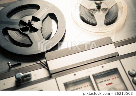 vintage reel to reel player and recorder 86213508