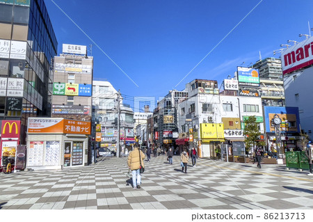 新小岩站北口 新小岩站北口 86213713