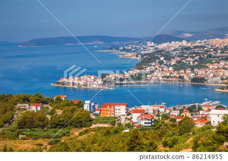 Top view of the Podstrana village on the Adriatic Sea, near of S Top view of the Podstrana village on the Adriatic Sea, near of S 86214955