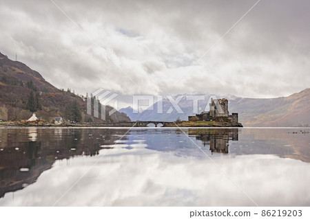 Overcast view of the Eilean Donan Castle 86219203