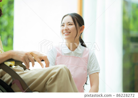 照顧形象 86228272