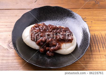 Anko-mochi Anko-mochi 86228761