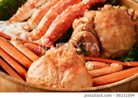 帝王蟹、雪蟹、毛蟹3種蟹拼盤 帝王蟹、雪蟹、毛蟹3種蟹拼盤 86231094