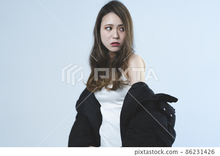 Cool female portrait Cool female portrait 86231426